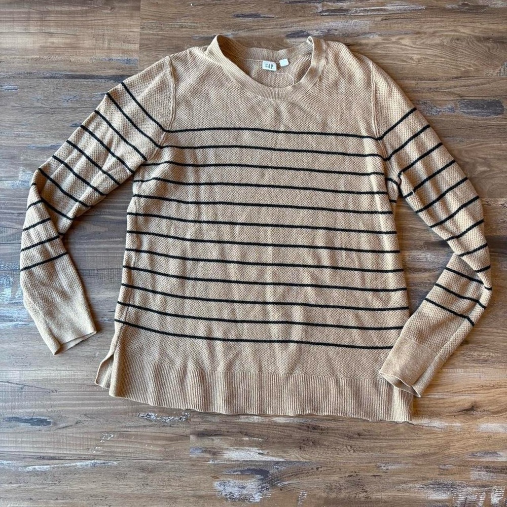 GAP Cream and black striped knit sweater #stripes